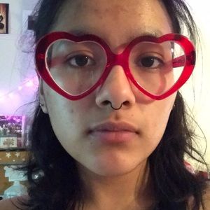 Meet your Posher, Vivian